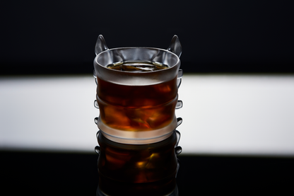 🥃Sculptural Spine-Inspired Crystal Glass — Handmade Art Drinkware