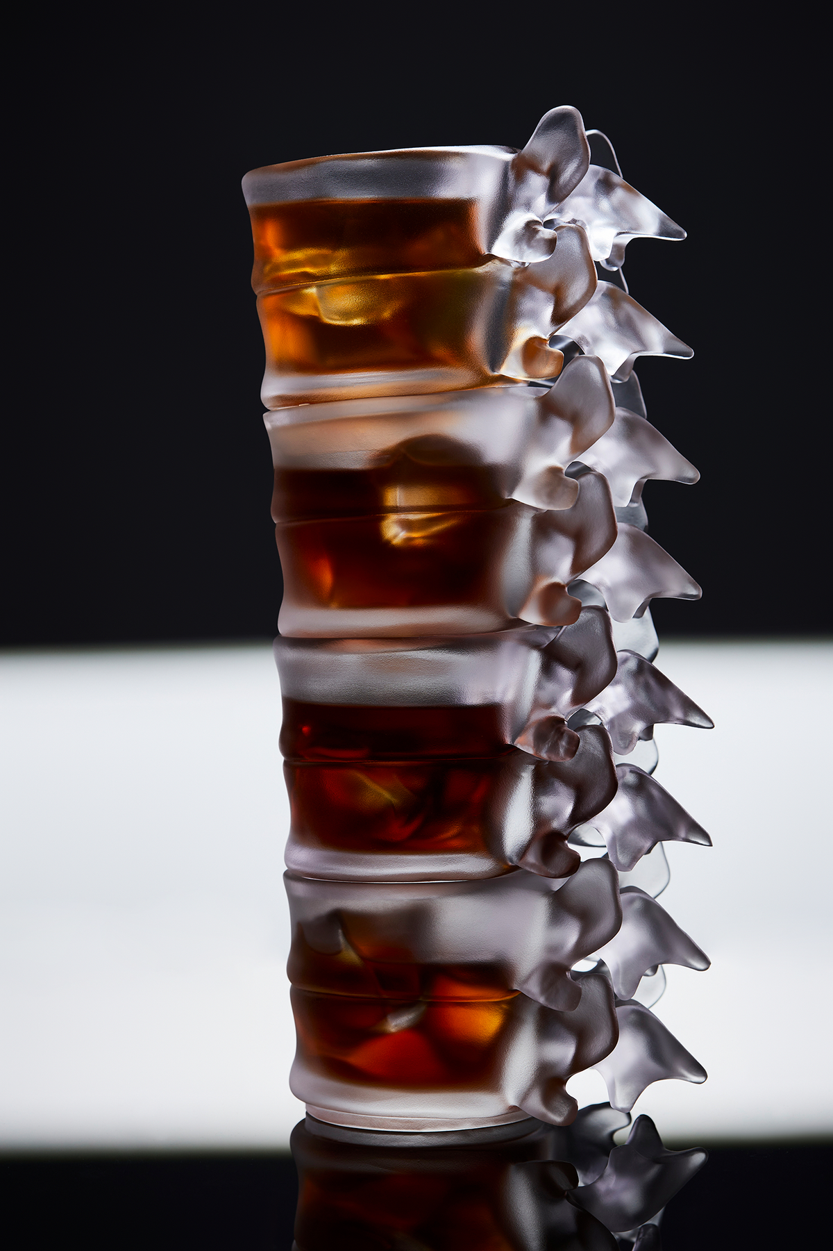 🥃Sculptural Spine-Inspired Crystal Glass — Handmade Art Drinkware