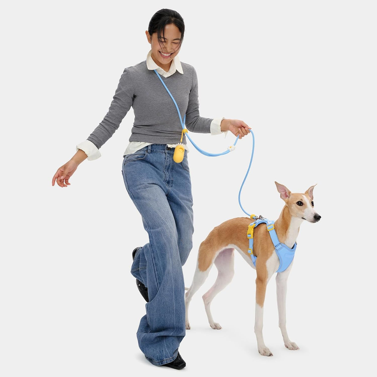 🐕 Hands-Free Dog Leash – Adjustable 3-Way Rope Leash with Waste Bag Dispenser